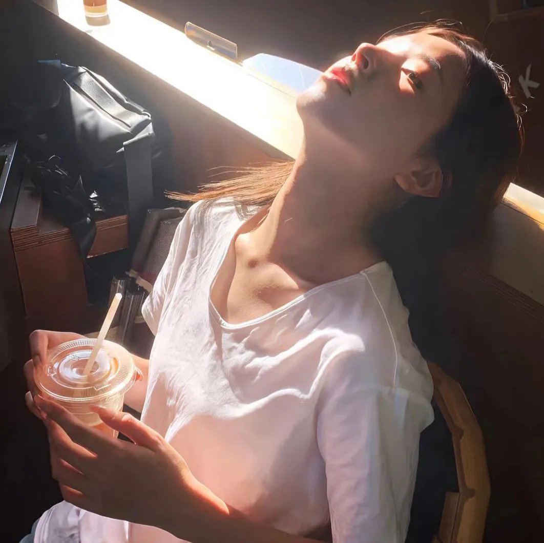 闪婚后，大叔每天狂宠我